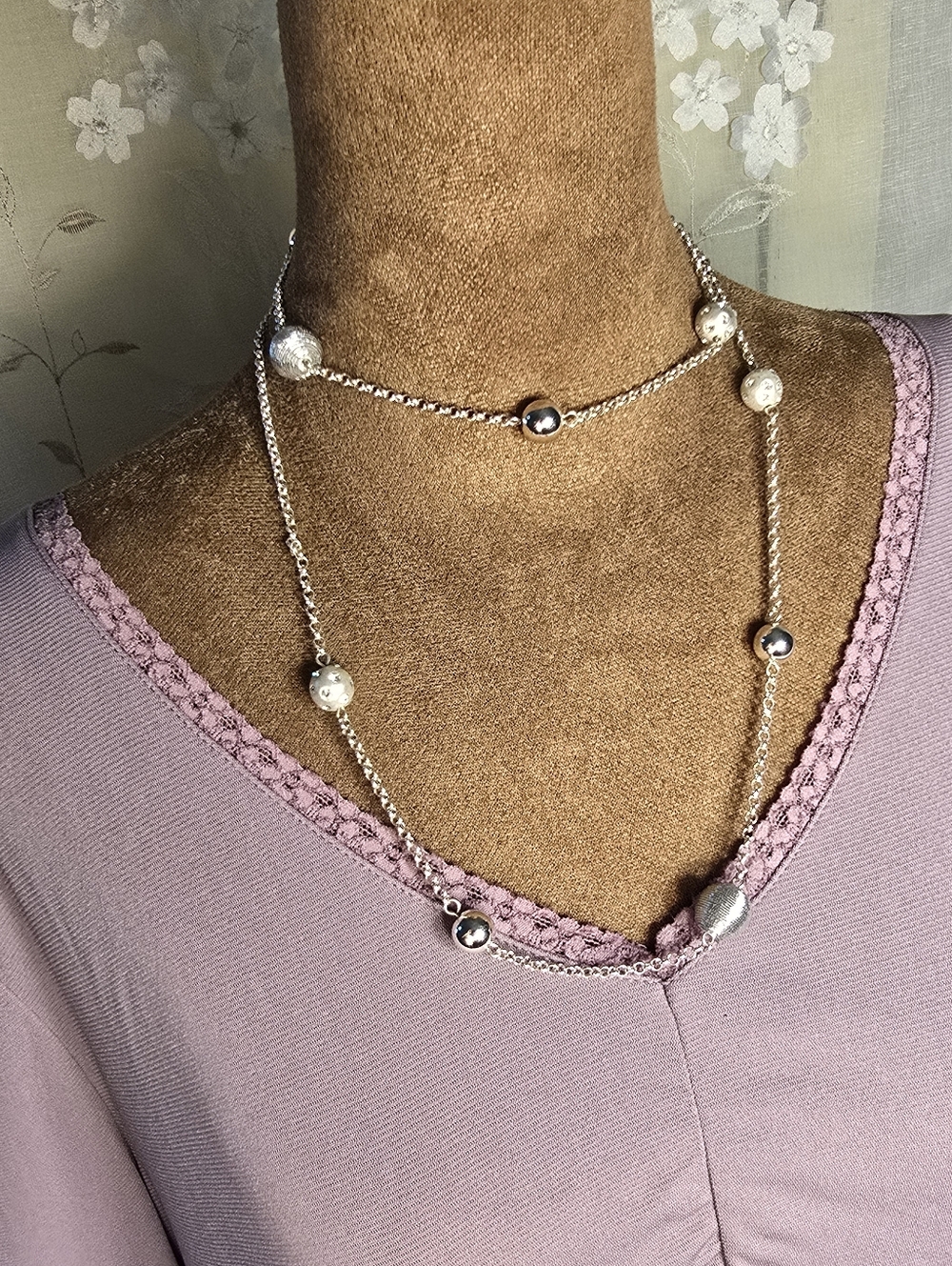 💎 NWT Liz Claiborne Silver-Tone Long Layered Station Bead Chain Necklace